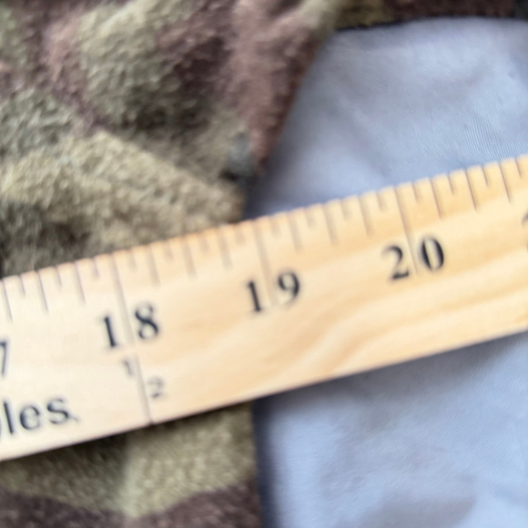 Faded Glory Boys’ Olive Camo Flannel Shirt – Size Large (10–12) - Picture 7 of 8